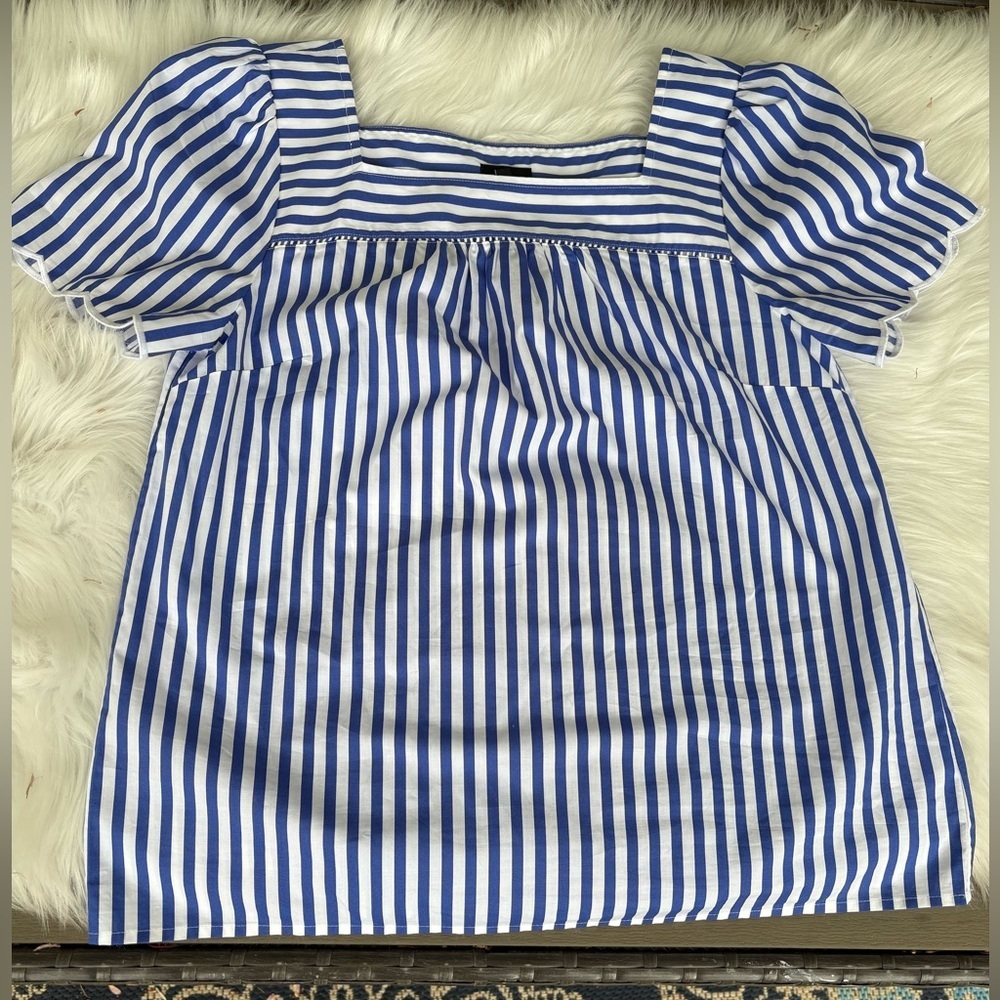 TALBOTS Sailboat Stripe Scalloped Square neck top - Medium Petite - Picture 2 of 8